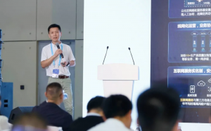 華為發(fā)布星河AI城軌IP工業(yè)生產(chǎn)網(wǎng)解決方案，助力智慧城軌高質(zhì)量可持續(xù)發(fā)展